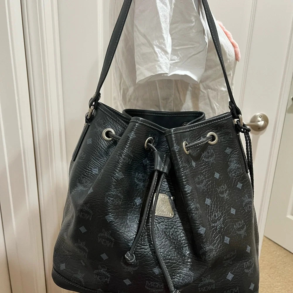 MCM Drawstring Bag - Picture 14 of 15